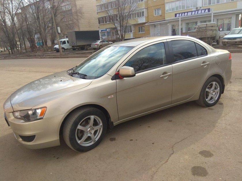 Mitsubishi lancer x 2008