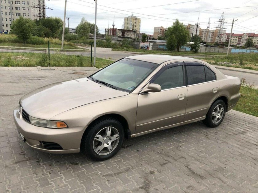 Митсубиси Галант 2003