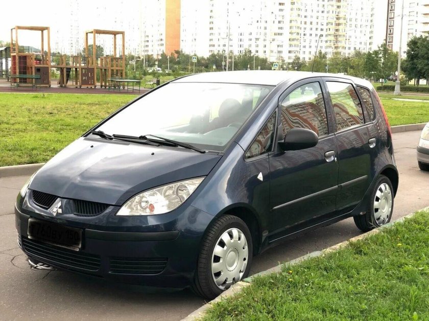 Mitsubishi Colt 2006