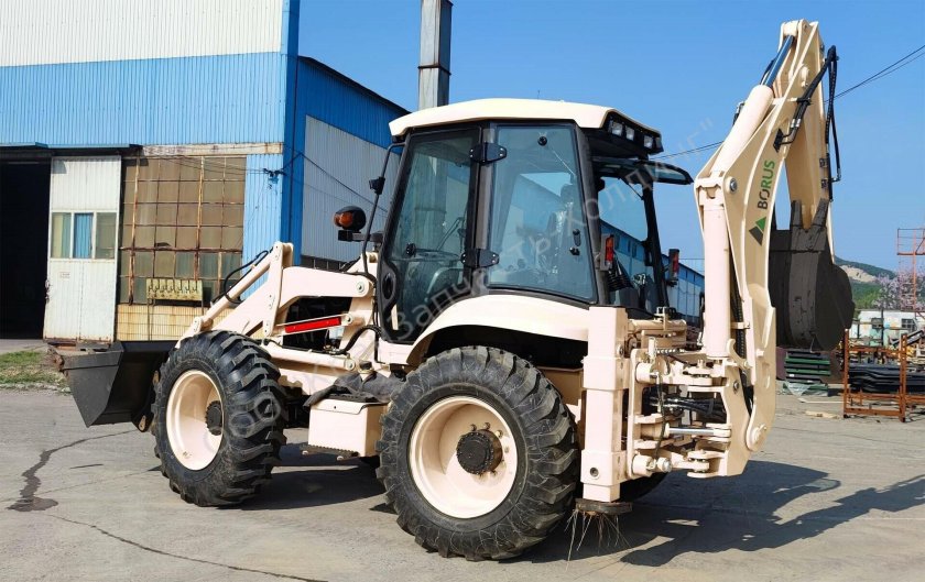 Экскаватор-погрузчик borus br-825