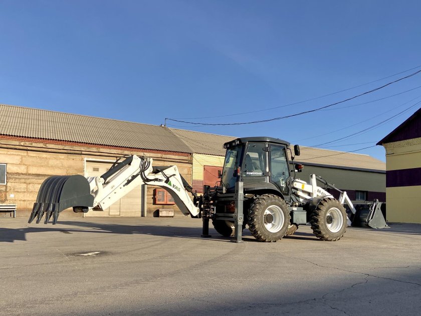 Экскаватор-погрузчик borus br-825