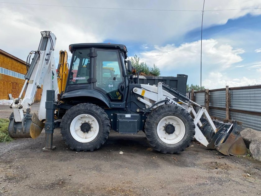 Экскаватор погрузчик terex