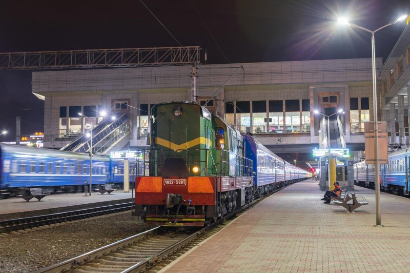 Локомотив Железнодорожный