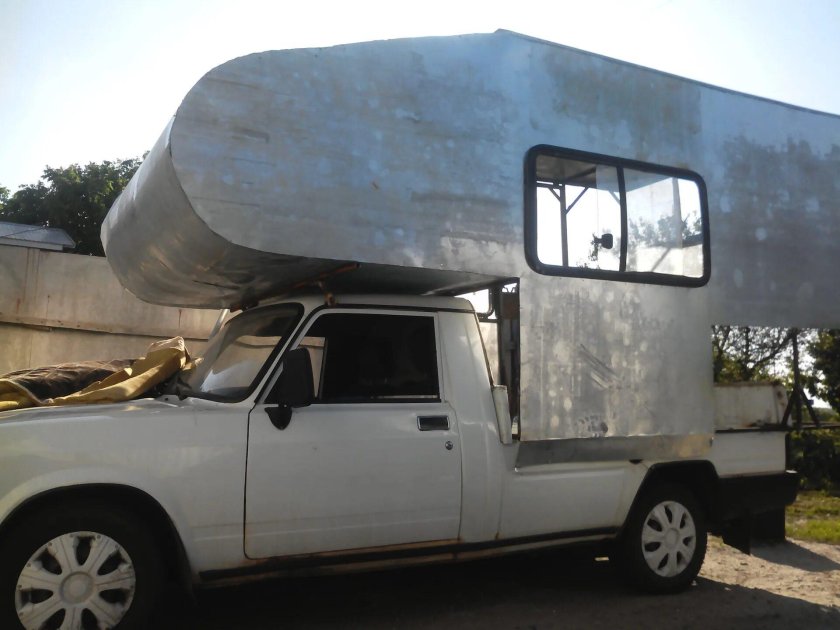 УАЗ пикап кемпер