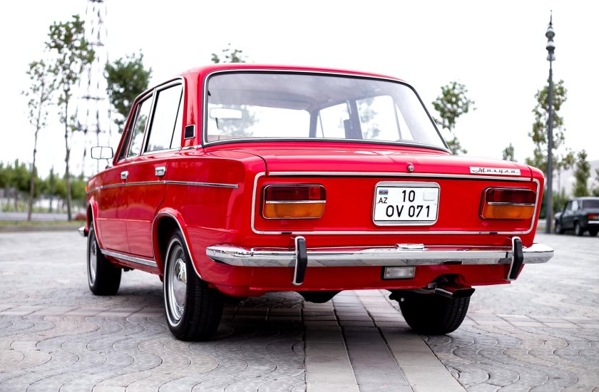 Лада 2103