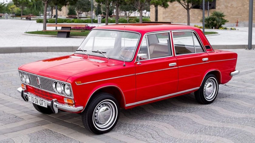АВТОВАЗ 2103