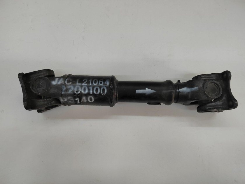 Вал карданный передний