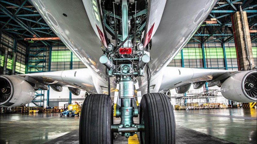 Боинг 747 шасси