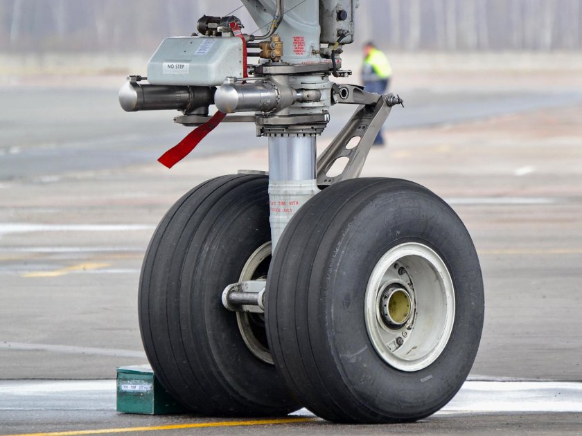 Boeing 777 шасси