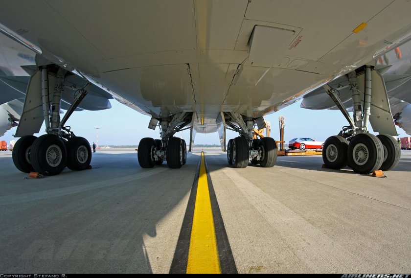 Шасси Боинг 777