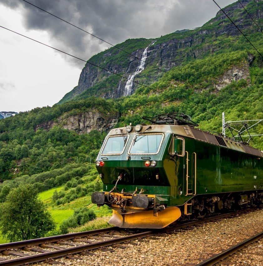 Фломская железная дорога