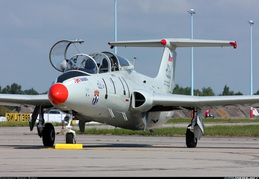 Aero l 29 delfin самолёт