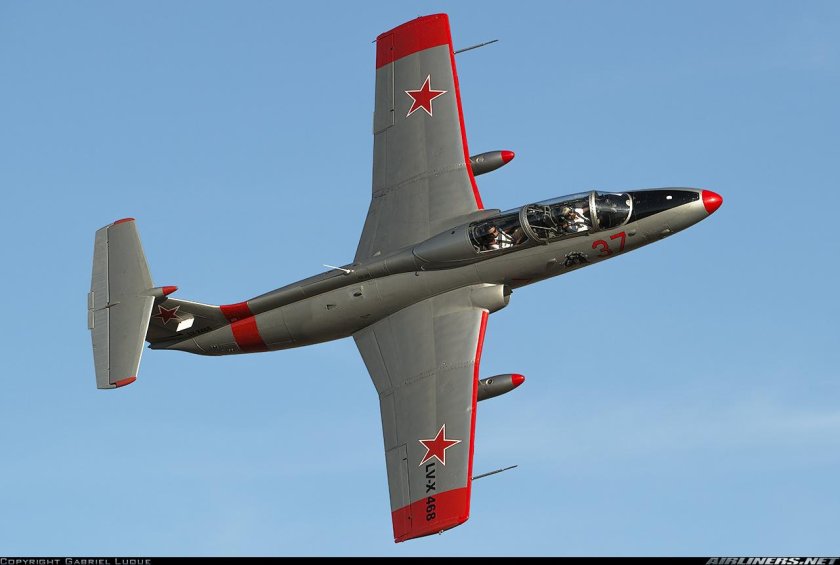 Aero l 29 delfin самолёт