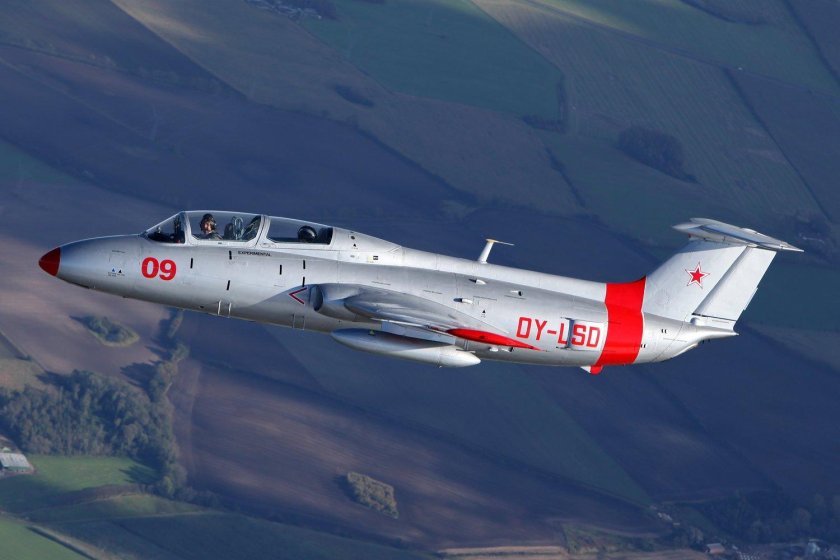 Самолет л 29