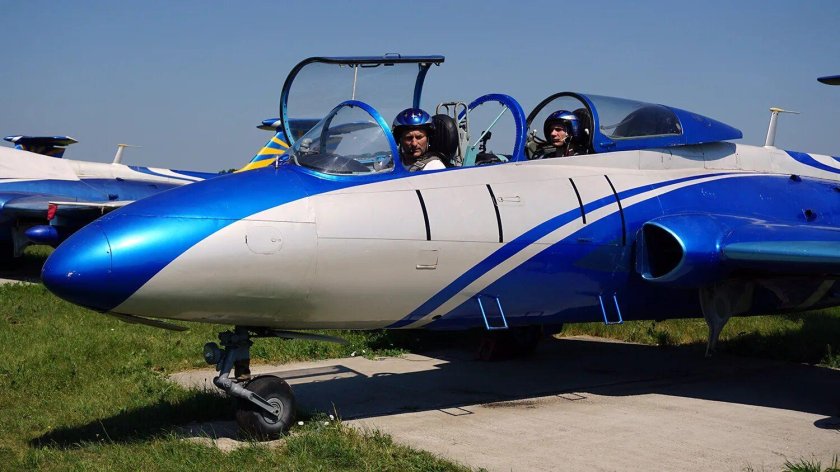 Л-29 самолет