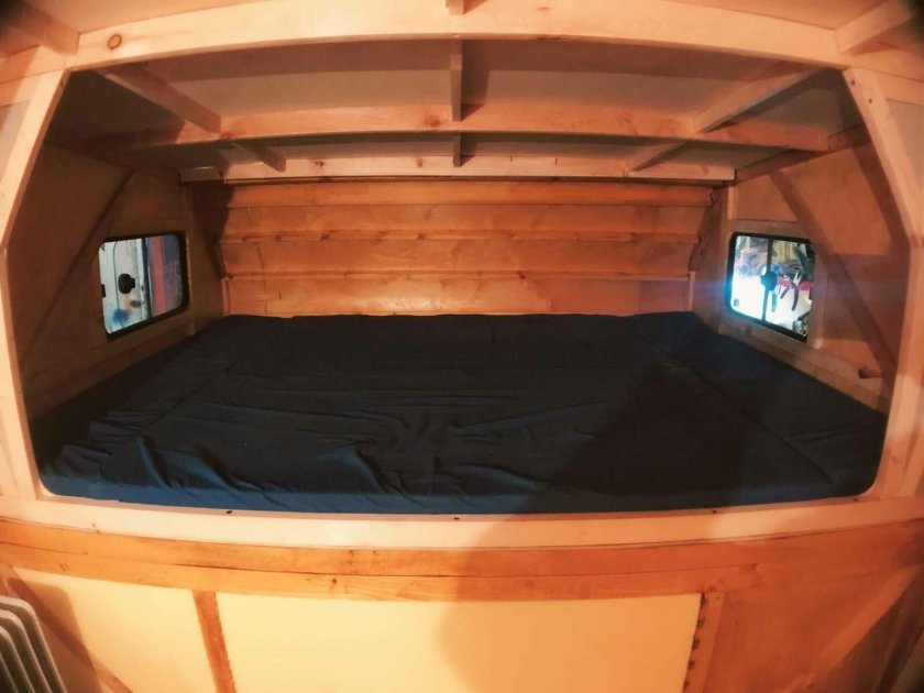 Жилой модуль на пикап Пилигрим