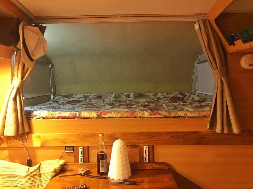 Автодом с альковом