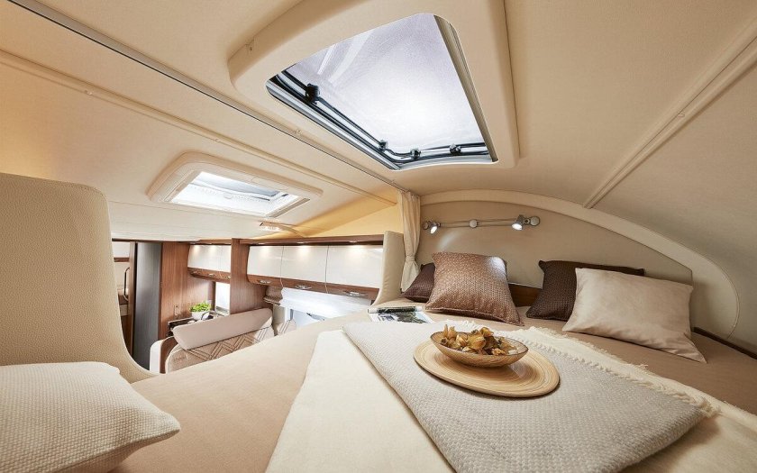 Buerstner Argos 747 2 g автодом