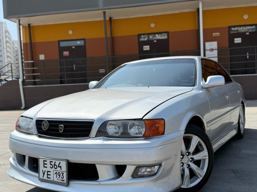 Toyota chaser jzx 100