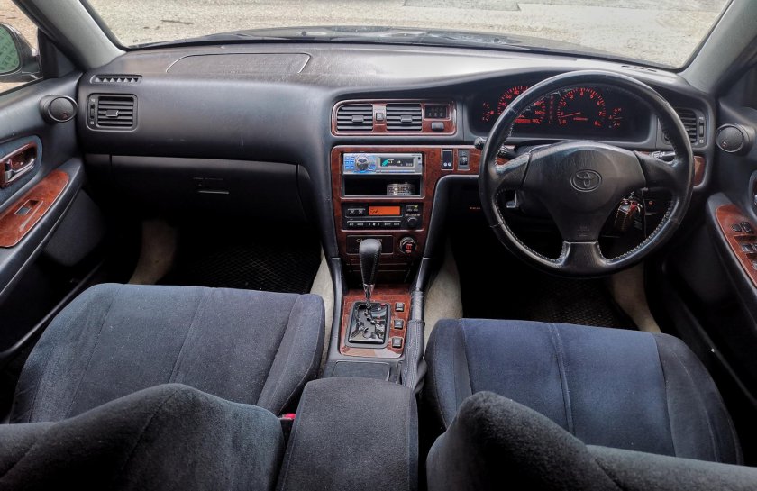 Chaser 100 салон