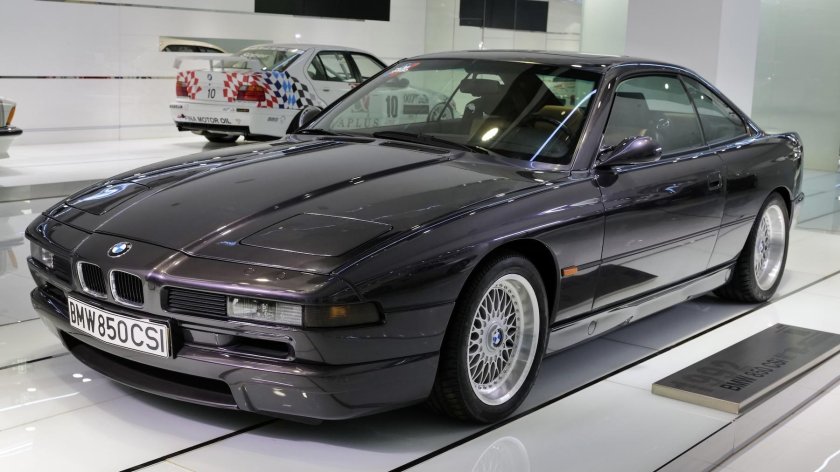 BMW 850 CSI