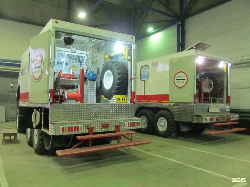 Подъемник каротажный самоходный ПКС