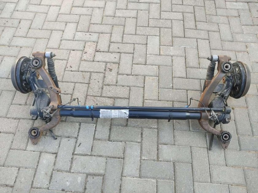 Балка подвески Пежо 206