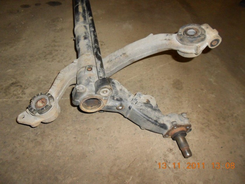 Балка Пежо 206 хэтчбек