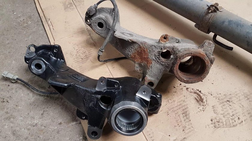 Рычаг задней балки Пежо 206