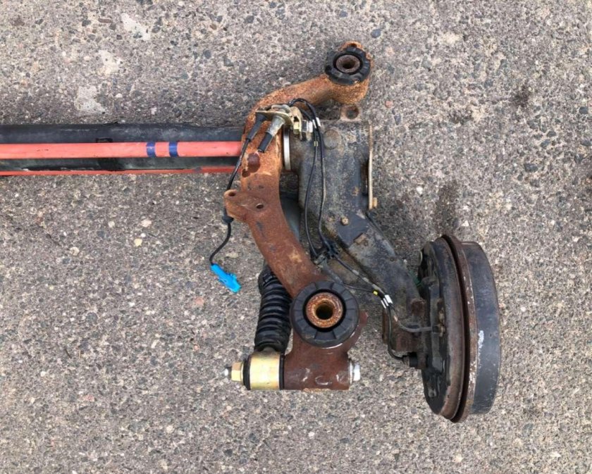 Балка Peugeot 206