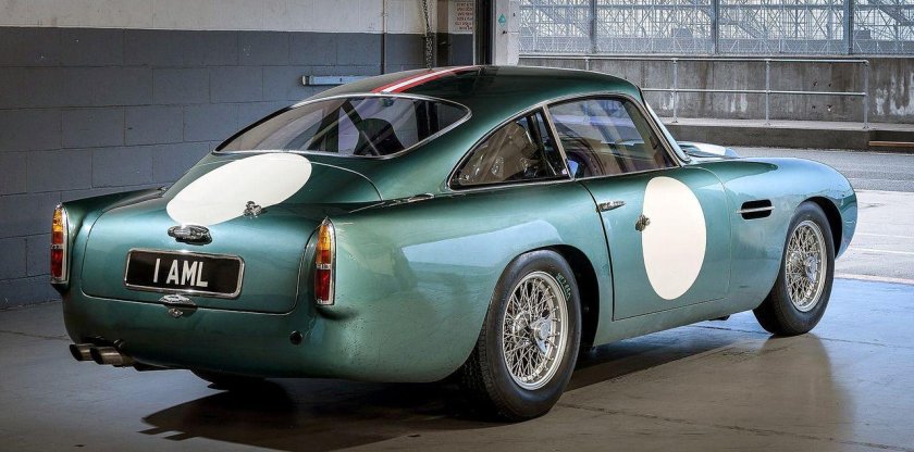 Aston Martin db4 gt