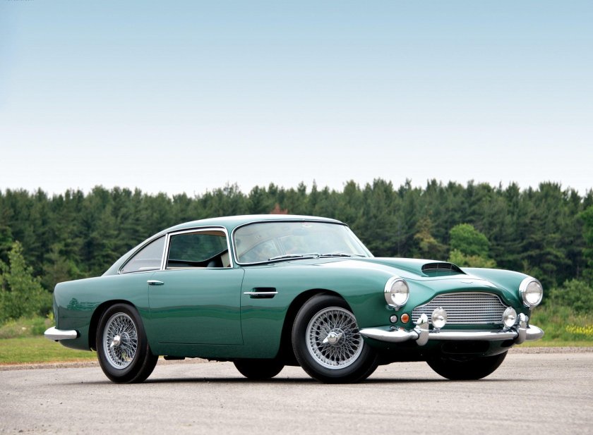 Aston Martin db4 Coupe
