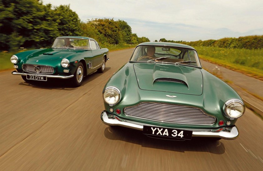 Aston Martin db4