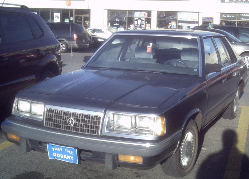 Plymouth Caravelle 1986