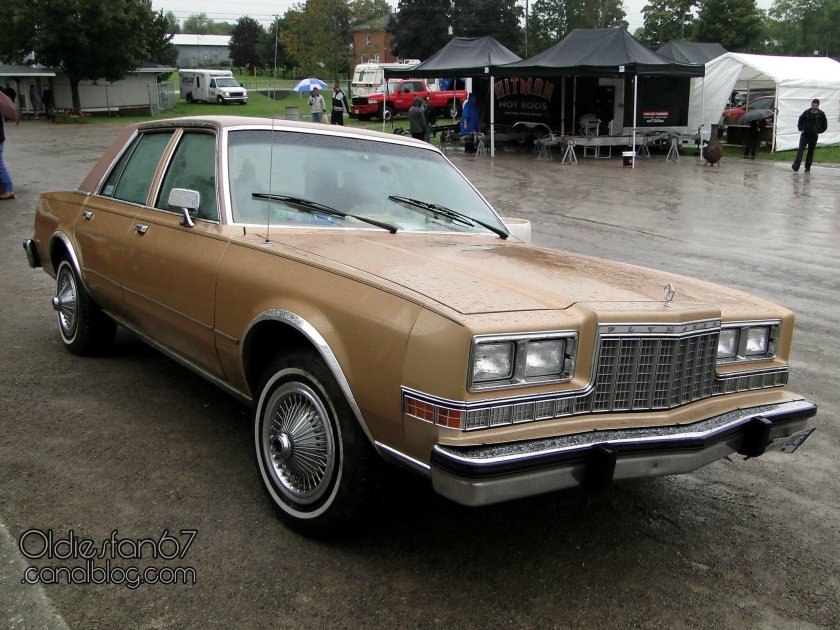 Plymouth Caravelle 1986