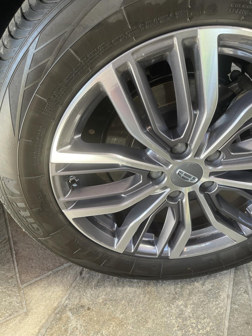 Geely Atlas Pro диски r19