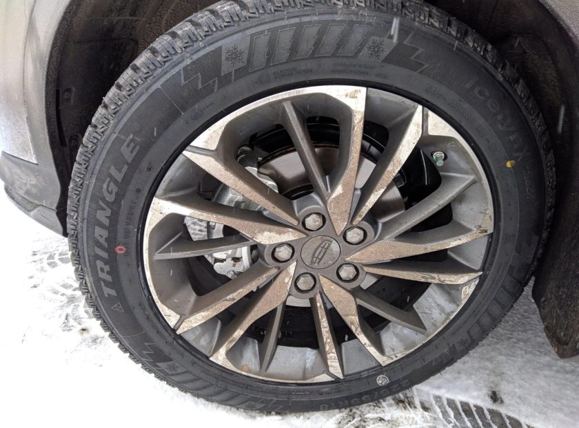 Шина Geely Coolray