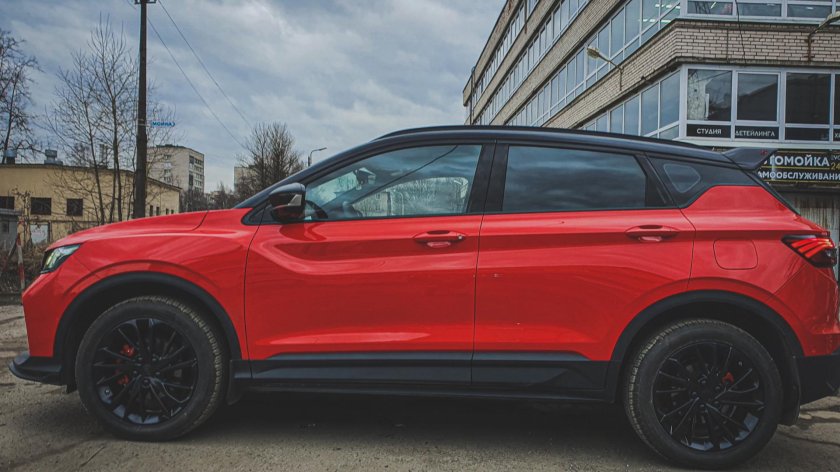 Geely Coolray антихром