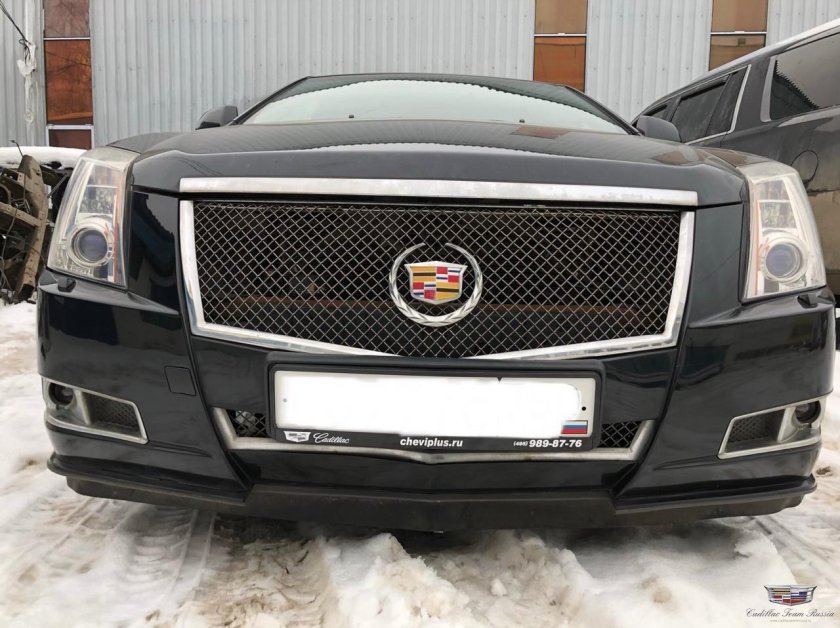 Решетка радиатора Cadillac CTS 2