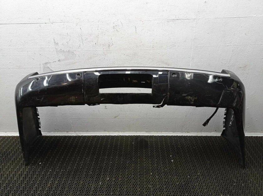 Задний бампер кадиллак эскалейд