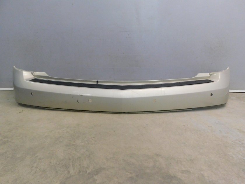 Бампер задний Кадиллак SRX 2011