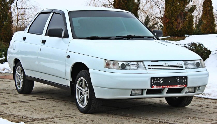 Лада Богдан 2110