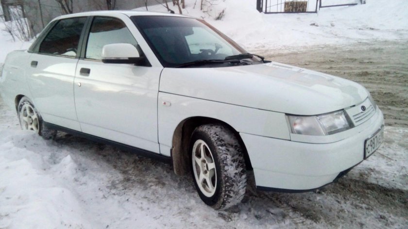 Белый Богдан 2110