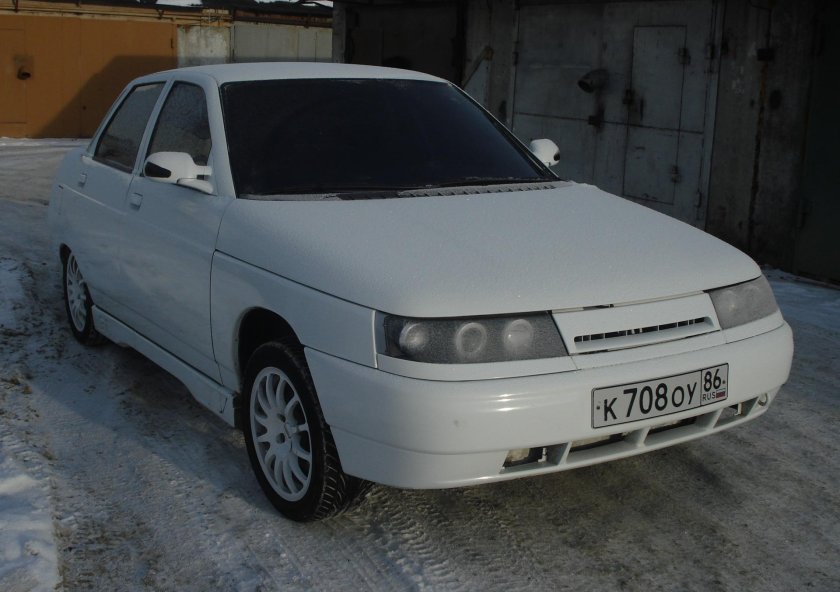 ВАЗ 2110 белая