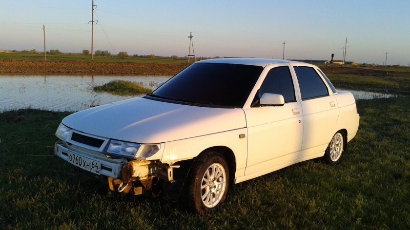 Лада 10 белая