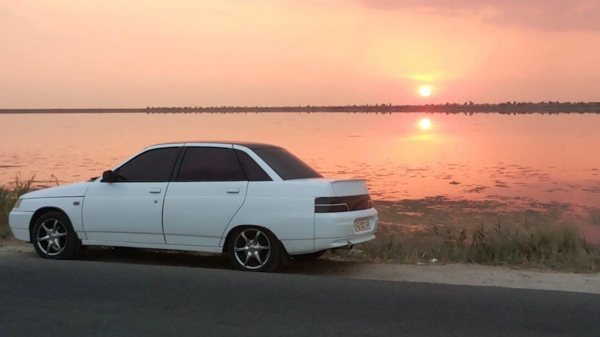 ВАЗ 2110 белая