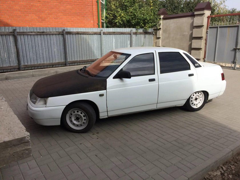 ВАЗ 2110 Снежка на болотных штампах