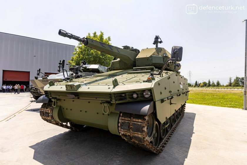 Боевая бронированная машина