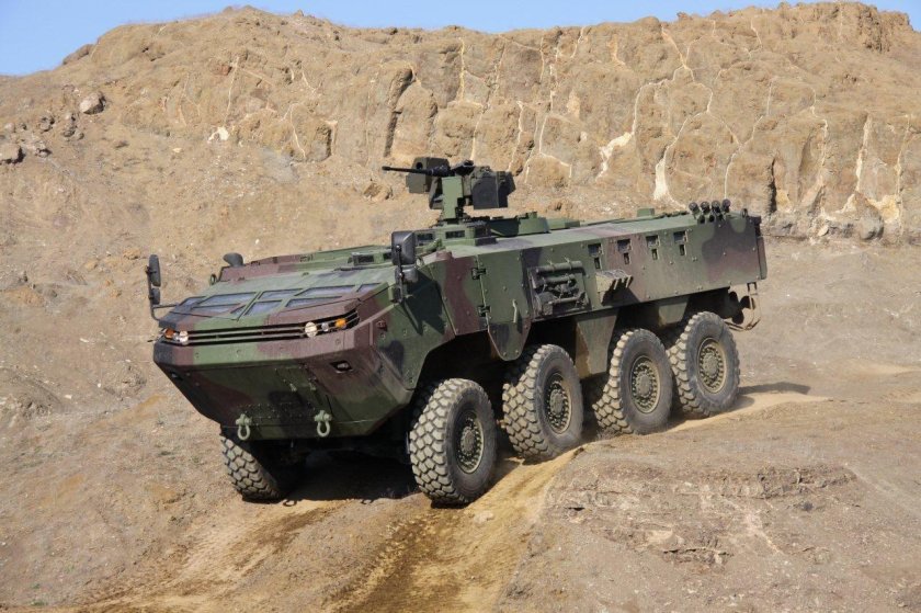 БТР Отокар Арма