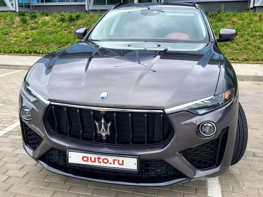 Мазерати леванта